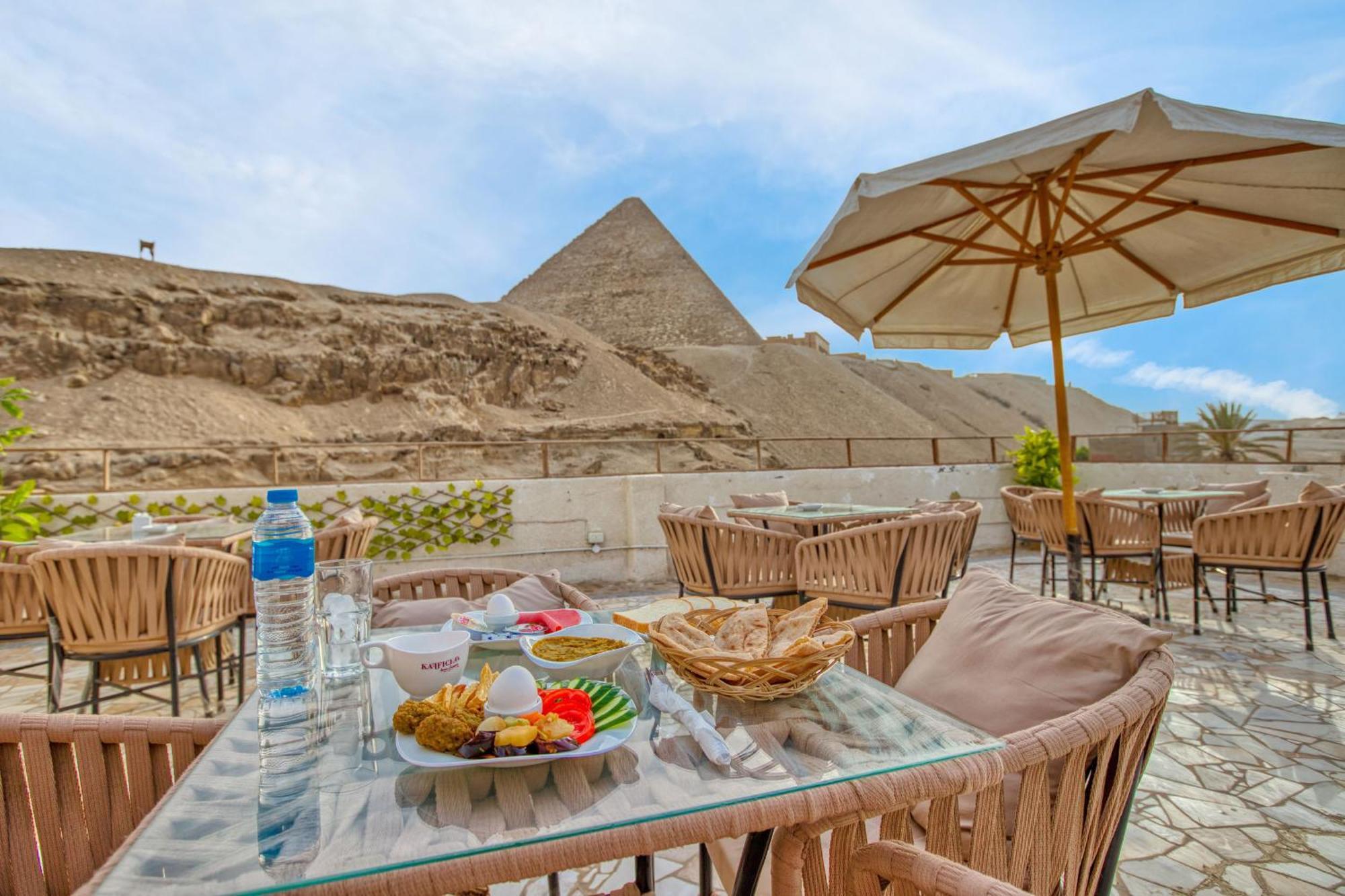 The Grand Pyramids View Hotel Kafret el-Gabal エクステリア 写真